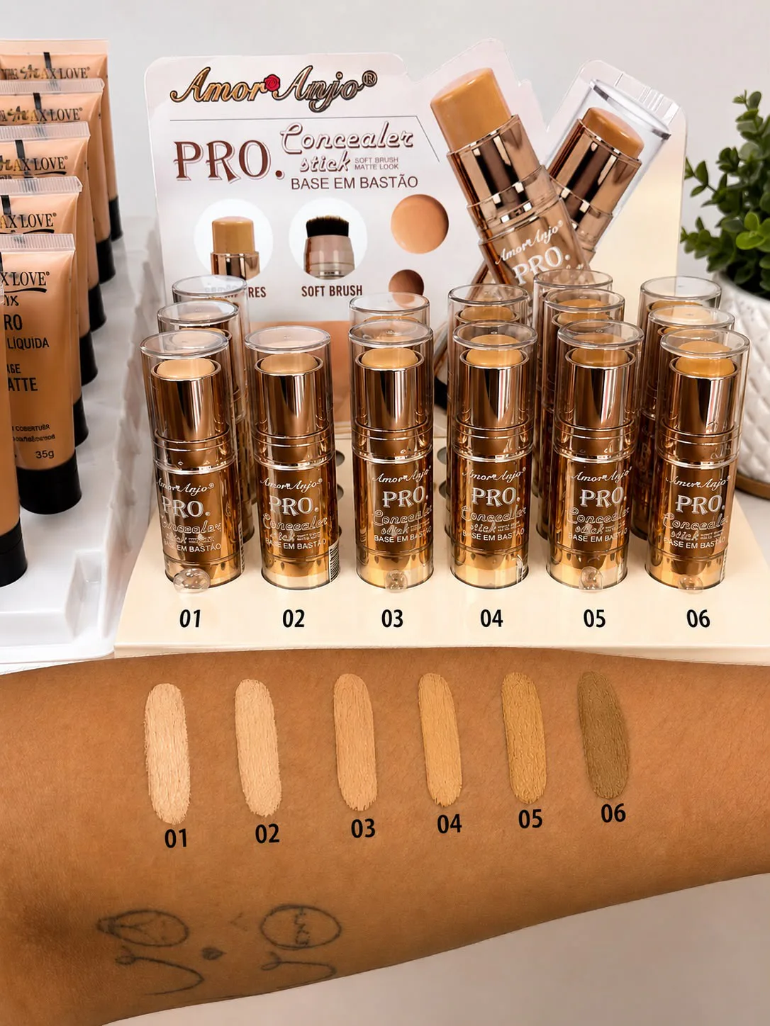 Base em Bastão PRO Concealer Stick Amor Anjo